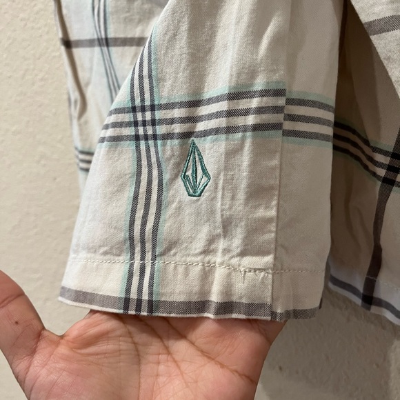 Vintage Volcom men’s shorts - Picture 6 of 7